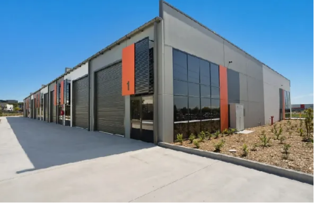 Rapid Deployment of Portable Warehouse Buildings