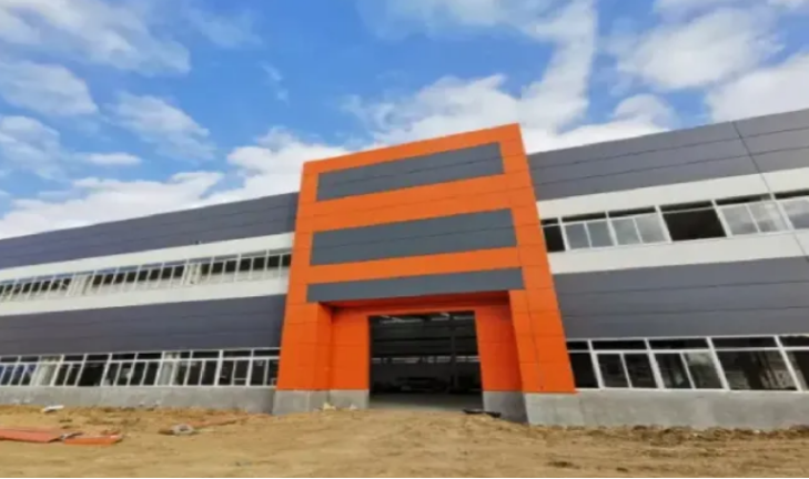 Electrical Wiring for a Metal Frame Workshop