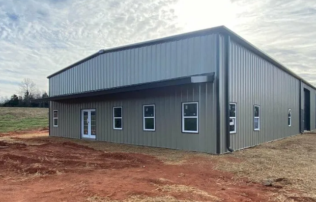 Metal Buildings Durable Against Heavy Snow And Tornadoes