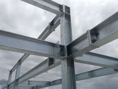 How Structural Materials Influence Warehouse Building Durability and Cost